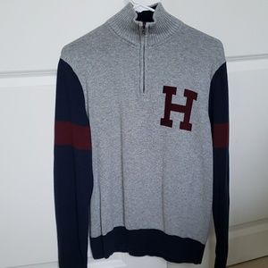 Tommy Hilfiger sweater